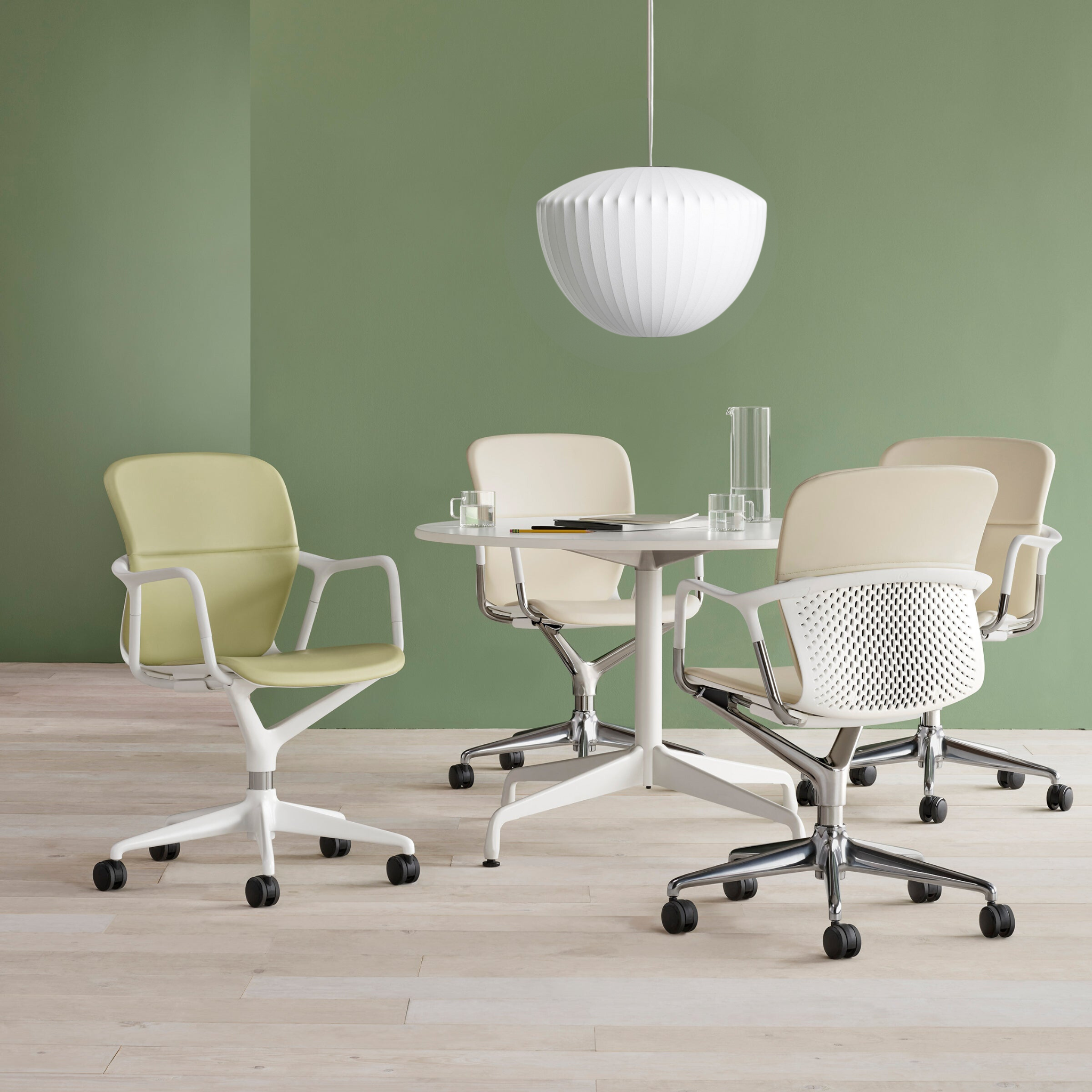 Aurea Glass Pendant Lamp With Wood Accent For Modern Interiors